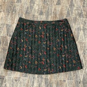 Hill House Olivia skirt in Bottle Green Fleur Chintz Print